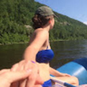 Meet your Posher, Danielle